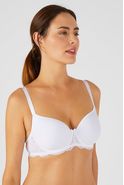 Soutien-gorge “SPACER”, à armatures galbe naturel