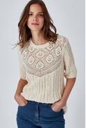 Pull effet crochet